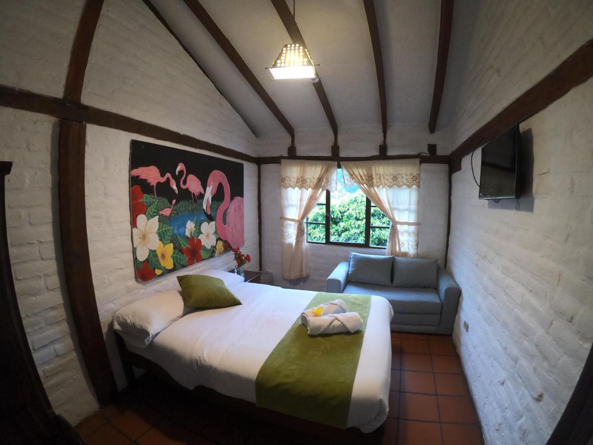 Hostal Inti Luna Баньос Экстерьер фото